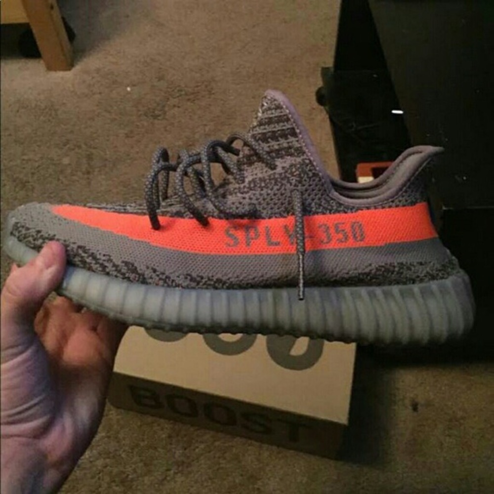 Yeezy - Picture 2 of 3